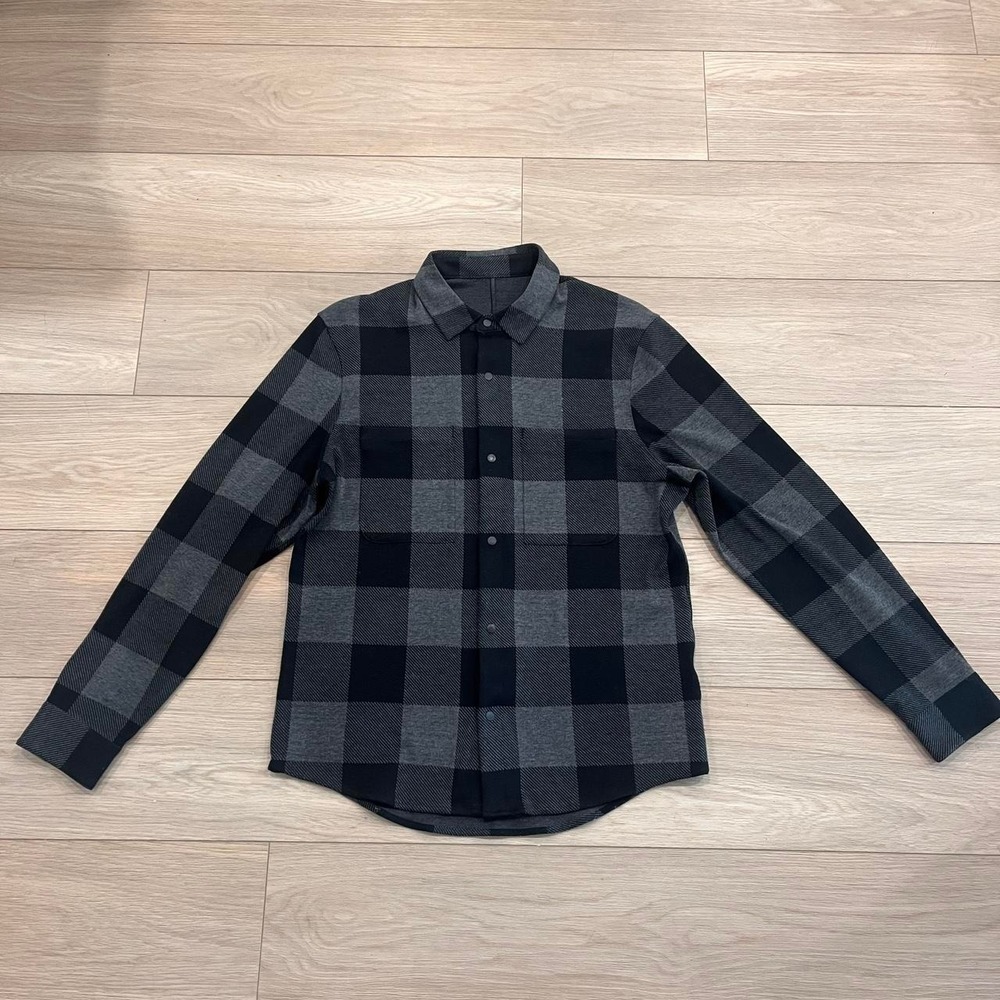 Lululemon Mens S Buffalo Plaid Button Up‎ Shirt Gray Black Check Minimalist